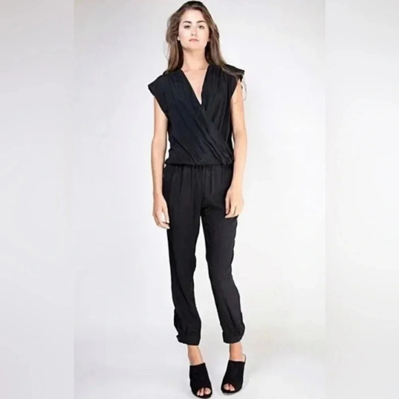 NWT $284 Emerson Thorpe Harriet Silk Shorts Romper Black Small - Picture 1 of 7